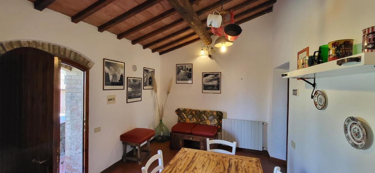 Tenuta Colombaio Alojamento de Acomodação e Pequeno-almoço Casole dʼElsa